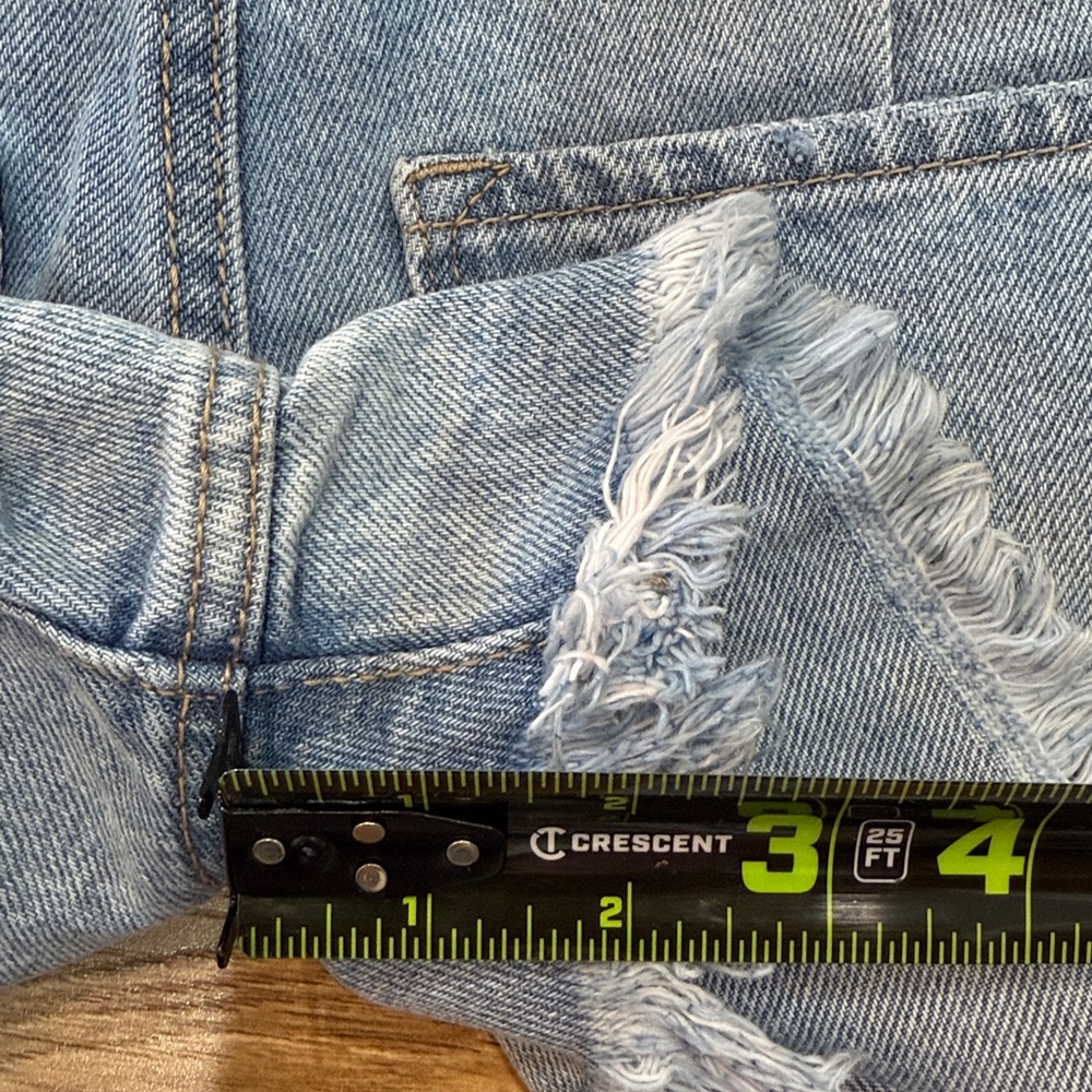 KanCan Light Blue Frayed Hem Jean Shorts NEW - Picture 7 of 8